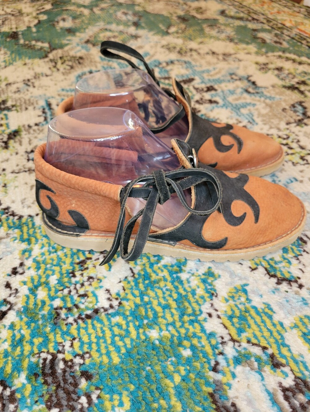 Handcrafted Leather Moccasin-style Buffalo Nickel Tie Shoe, Size Womens 8